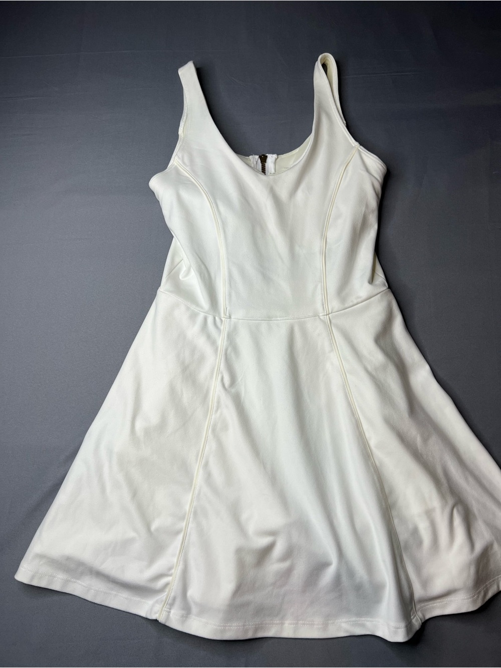 Athleta Play It Forward Tennis Dress White Size Small Built-In Shorts